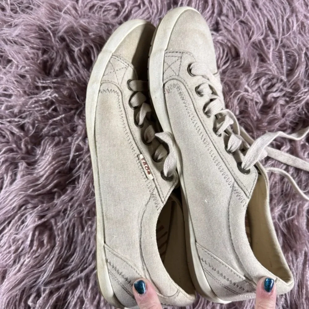 Taos Casual Canvas Sneakers - Cream